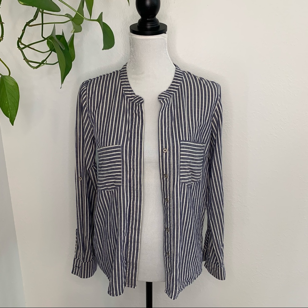 Sundance Split Back Button Down Shirt Size Xs - image 2